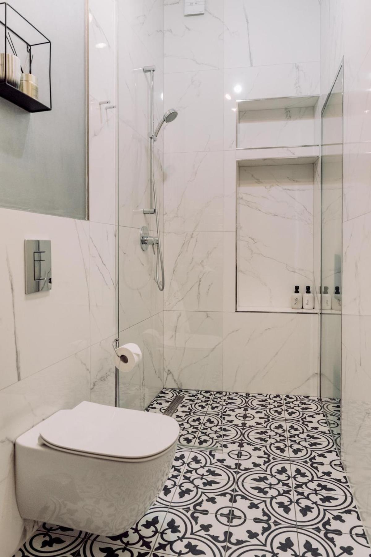 Wenceslas Square / Main Station - New Studio***** Praag Buitenkant foto